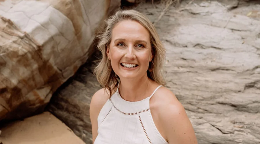 Dr Rachel Swan